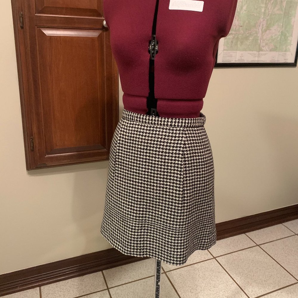 Madewell black and white houndstooth mini skirt size 0